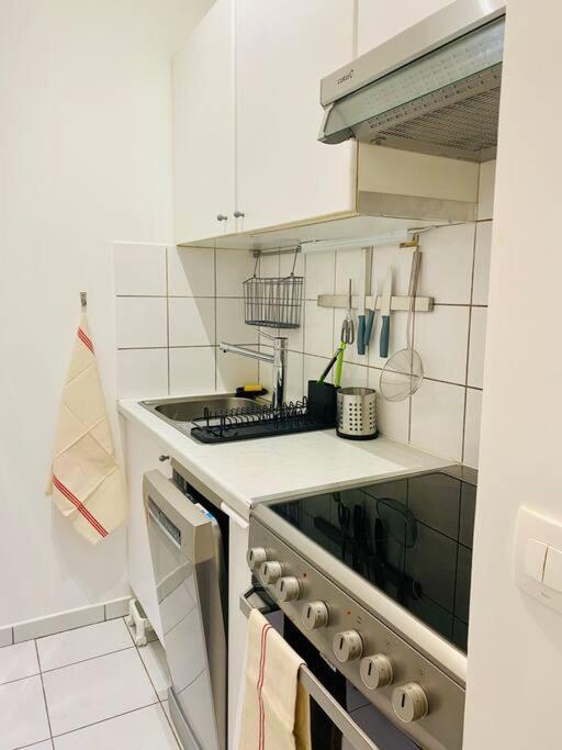 Maisonnette Au Calme Proche T2 * La Garenne-Colombes